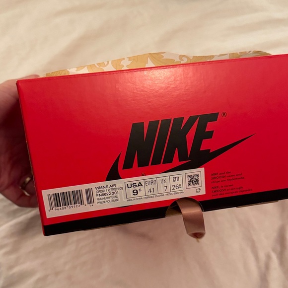 Nike Women's Tan and White High-Top Sneakers - Picture 5 of 5